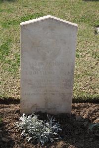 Ismailia War Memorial Cemetery - Burns, William Stewart